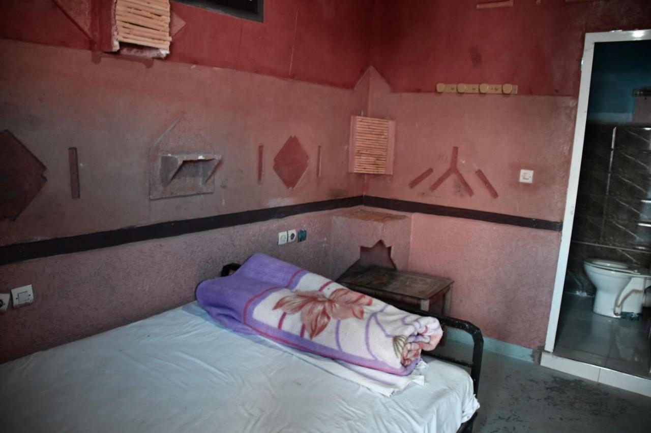 Hotel Amgoune Boumalne 外观 照片